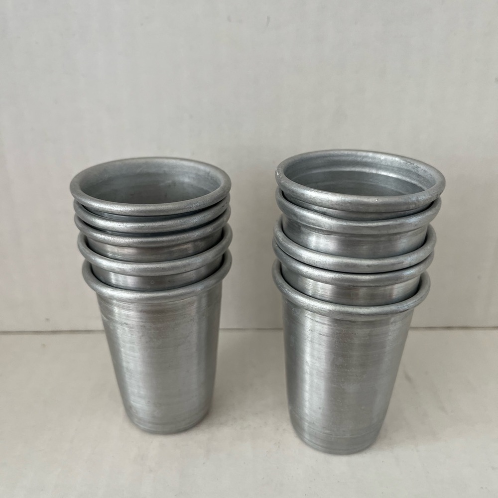 10 aluminum/pewter nesting cups